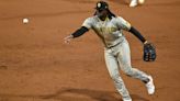 Report: Guardians, 1B Josh Bell reach 2-year, $33M deal