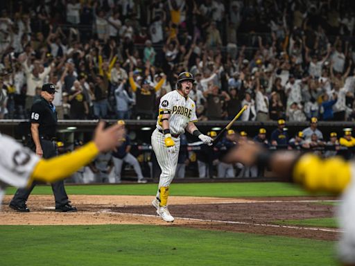 Cronenworth hits walk-off homer and Tatis slugs 446-foot blast as the Padres beat the Brewers 7-6