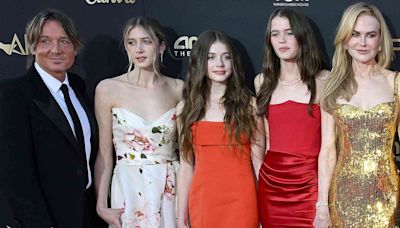 Nicole Kidman and Keith Urban Pose with Teenage Daughters Sunday and Faith at Her AFI Tribute