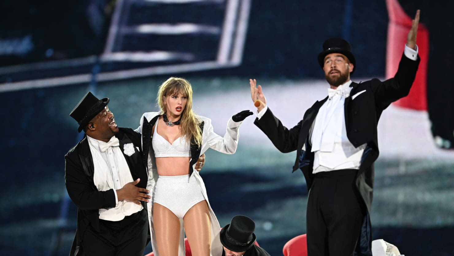 With Travis Kelce, Taylor Swift Is Finally Part of a Power Couple