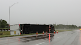 Residents in Texas, Oklahoma seek shelter as tornado damages homes, overturns trucks