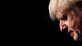 Boris Johnson enganou Parlamento deliberadamente, diz relatório de comitê britânico