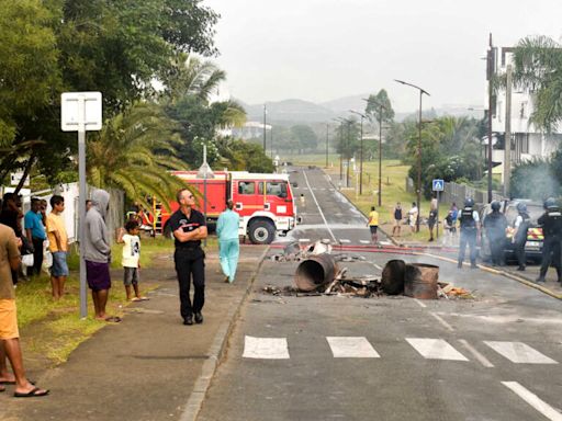 Tras ‘violencias increíbles’ en Nueva Caledonia, las autoridades llaman a la calma