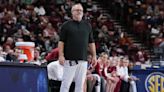 Arkansas loses top assistant coach to Alabama