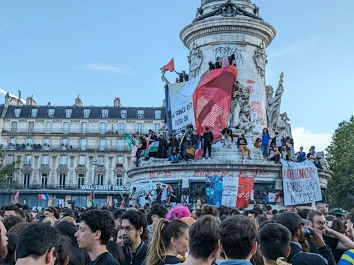 France's left-wing alliance blocks a far-right majority, projection shows