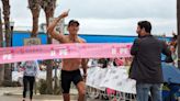 Pink Sunday: Travis Lucas, Kaori Alexander win Donna Marathon in Jacksonville Beach