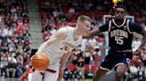 No. 6 Arizona beats Washington State 63-58 to split series