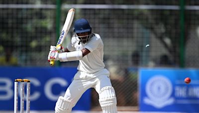 Duleep Trophy: Abhimanyu Easwaran, Washington Sundar help India B reduce India D’s lead with century stand