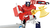 Transformers Missing Link C-01 Optimus Prime (Convoy) Pre-Order Available