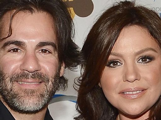 Weird Things Everyone Ignores About Rachael Ray's Marriage