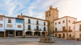 El pueblo de Cáceres con piscinas naturales donde se habla una mezcla de gallego, asturiano y portugués