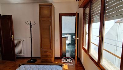Oportunidad: piso en venta en Oviedo de 3 dormitorios, con cocina amueblada y equipada, por solo 120.000 euros