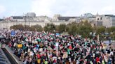Cientos de miles de personas se manifiestan en ciudades de todo el mundo en apoyo a los palestinos