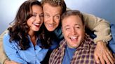 Leah Remini Says 'King of Queens' Felt Like 'Home' in Emotional 25th Anniversary Tribute to the Show