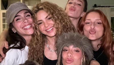 Shakira y Tini Stoessel se mostraron juntas, con un mensaje para las solteras: “Es un estado mental”