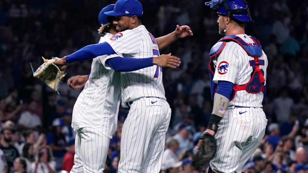 Cubs place reliever Yency Almonte on IL, recall José Cuas from Iowa