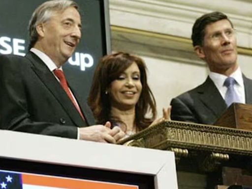 Néstor Kirchner y Menem, los presidentes que tocaron la campana en Wall Street como Milei