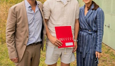 Las divertidas imágenes de la fiesta de graduación de Christian de Dinamarca con unos invitados de lujo, Federico X y la reina Mary