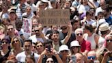 Spain anti-tourist 15,000-strong protest brands Brits a 'plague'