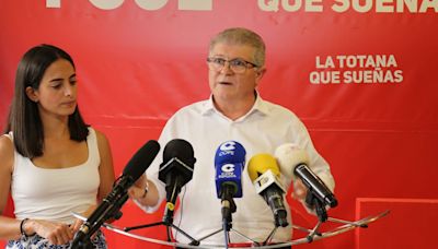 PSOE: "El PP y Vox han estado centrados en sus guerras internas y no han hecho nada por resolver los problemas reales"