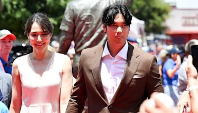 Shohei Ohtani hits the red carpet with wife Mamiko Tanaka