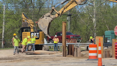 Metro Detroit township official discovers road collapsing