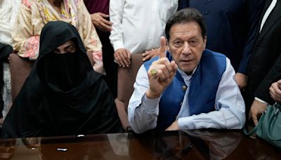 Tribunal de apelaciones de Pakistán confirma condena de Imran Khan y su esposa por matrimonio ilegal