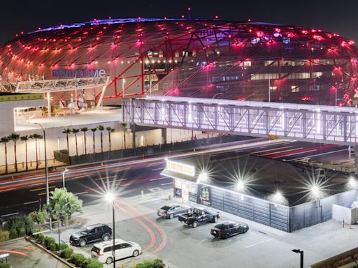 The New Home of the L.A. Clippers Is a Hot Ticket for Art