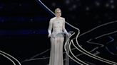 El polémico vestido de Dior que hace homenaje a Eva: "liberada de la vergüenza"