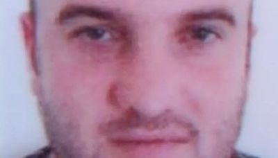 Police issue urgent appeal for help to trace missing man from Leigh