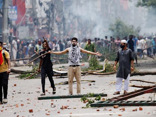 Bangladesh Cut-Off From Rest Of The World As Protests Escalate, 110 Killed