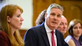 UK’s Starmer Vows to End Use of Hotels for Asylum Seekers