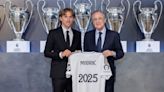 Luke Modric: Real Madrid, Croatia midfielders signs new one-year contract to stay at La Liga champions until 2025 - Eurosport