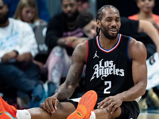 Kawhi Leonard (rodilla) sigue en duda para J1