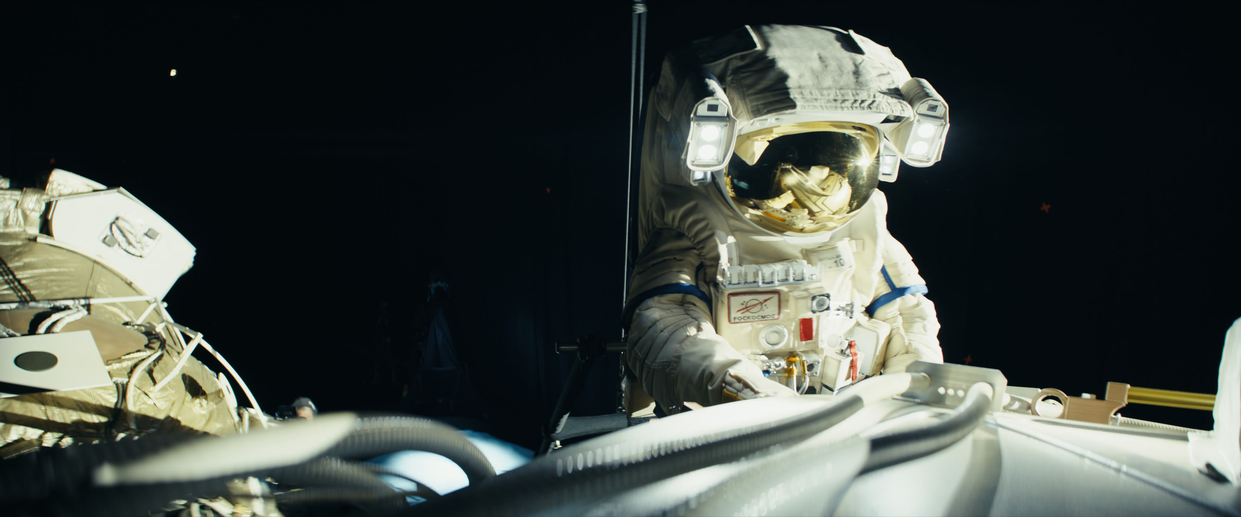 How Apple TV+ Space Series ‘Constellation’ Pulled Off Those Zero Gravity Scenes