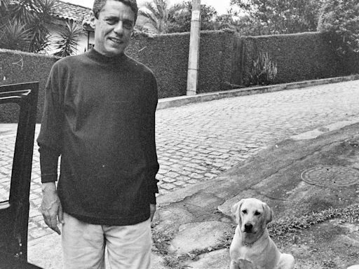 Chico Buarque, que faz 80 anos, 'parece ainda muito jovem', diz Gilberto Gil