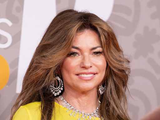 Shania Twain Reveals Her 5-Minute Beauty Routine for ‘Dewy and Fresh’ Skin at 58