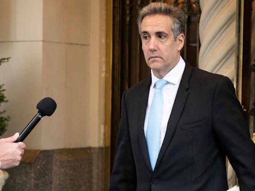 El juicio contra Trump se reanuda este jueves en Manhattan con la defensa interrogando a Cohen