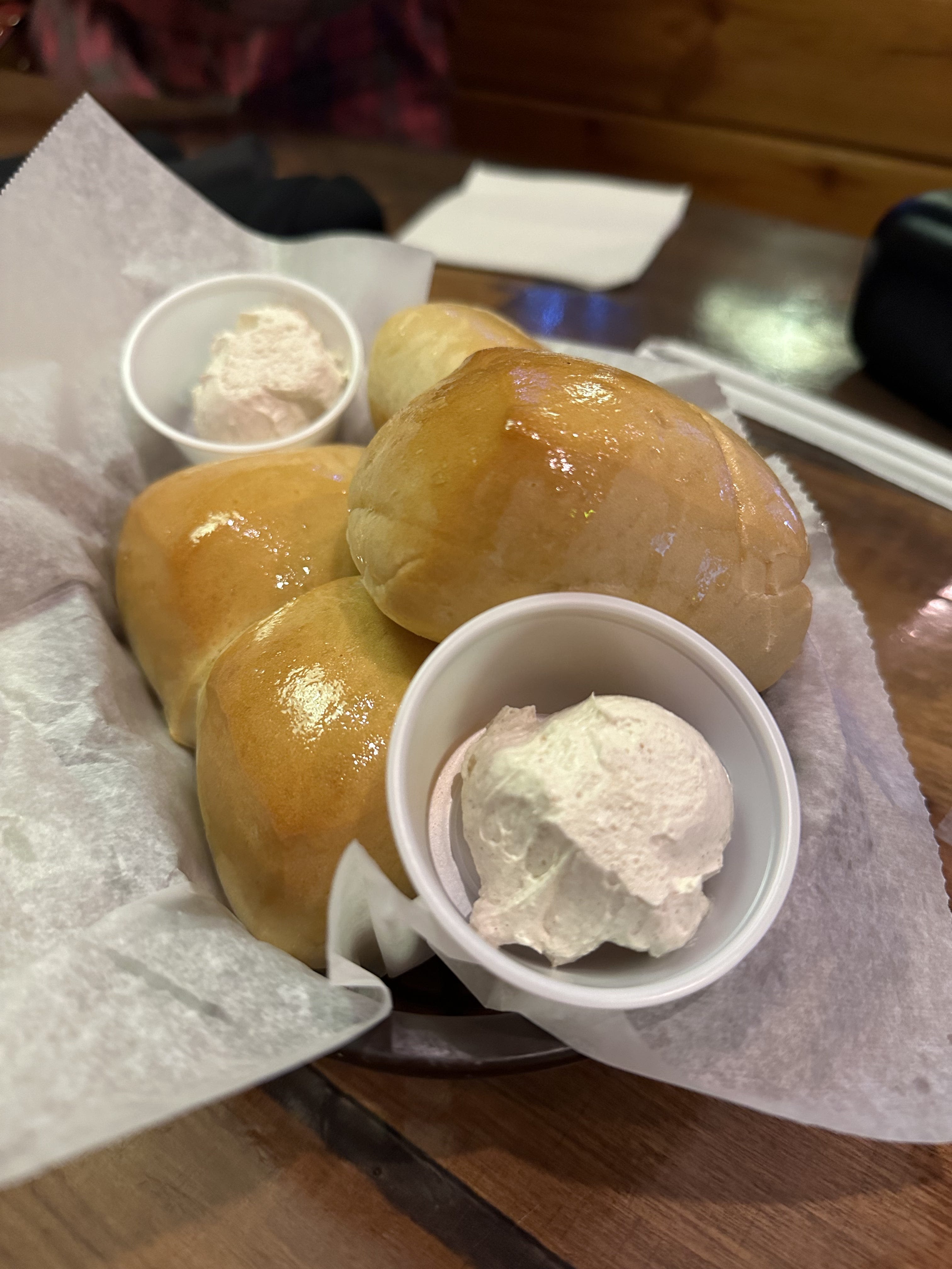 Spread the word: Texas Roadhouse honey cinnamon butter, mini rolls now sold at Walmart