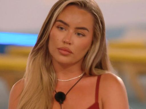 Love Island legend Dani Dyer wades into show fix row over Samantha's dumping