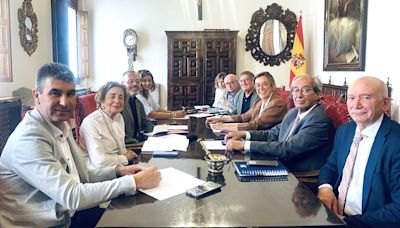 La Diputación de Palencia inicia el proceso para celebrar el centenario del nacimiento de Enrique Fuentes Quintana