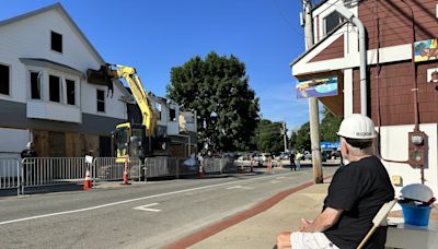 York razes 'dangerous' Pizza by Paras building: Owner's son calls actions 'criminal'