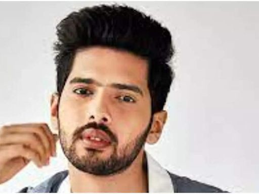 Singer Armaan Malik issues clarification against people confusing him with a OTT show contestant with the same name | Hindi Movie News - Times of India