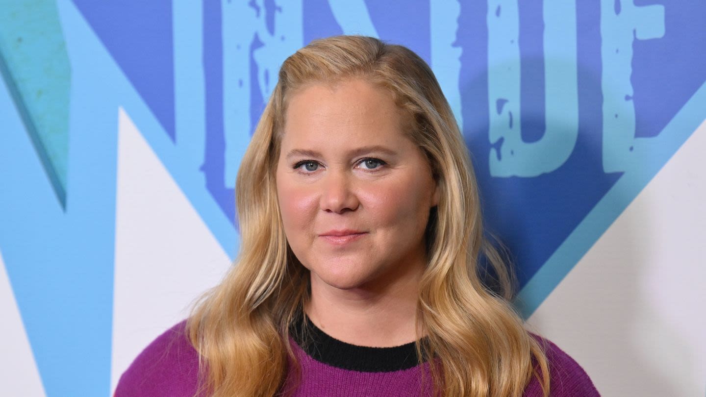 Amy Schumer Explains Why She Clapped Back At Criticism Of Her 'Puffy' Face