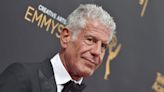 Anthony Bourdain's Top Tip For Salting Steak On The Grill