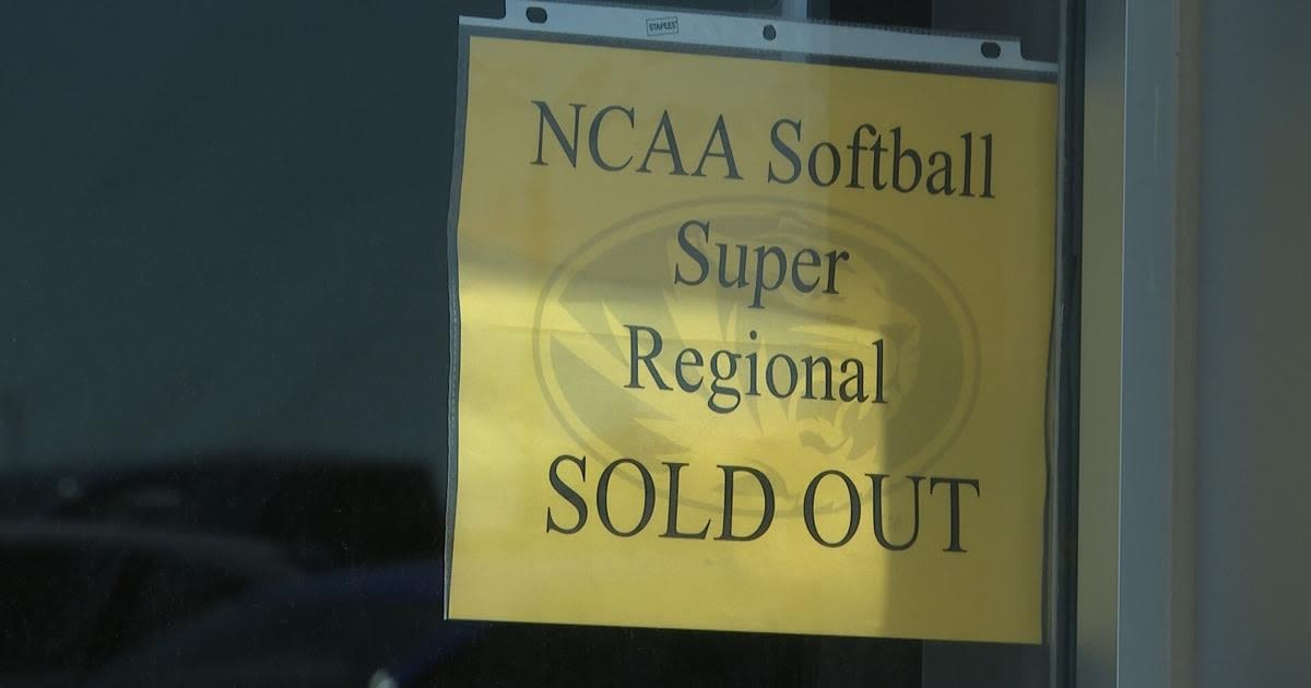 Mizzou Softball sets attendance record, sells out Super Regional games