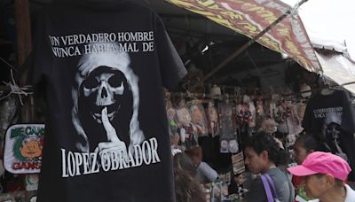 La Iglesia critica la figura de la Santa Muerte tras imagen en apoyo a López Obrador