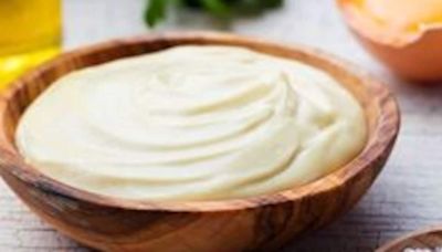 5 Things To Add To Your Market-Bought Mayonnaise To Make It Extra Tasty