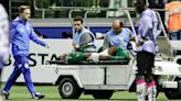 Alarma en Brasil: Endrick se lesionó en la Libertadores y dejó la cancha en camilla...