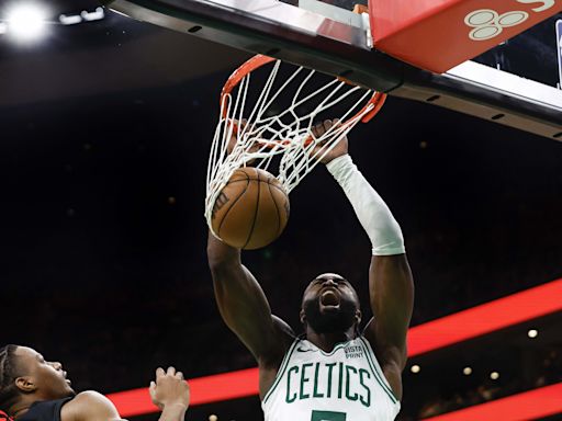 Jaylen Brown's Dunk Went Viral In Cavs-Celtics Game